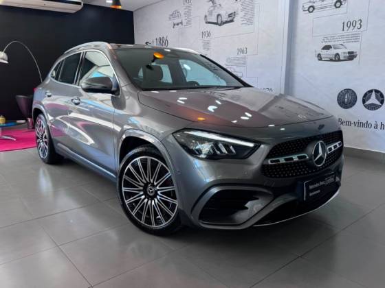 MERCEDES-BENZ GLA 200 1.3 MHEV AMG LINE 7G-DCT MERCEDES-BENZ GLA 200 1.3 MHEV AMG LINE 7G-DCT